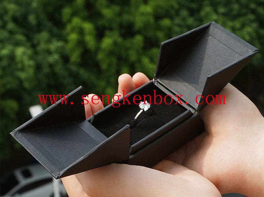 Caja de regalo de papel de embalaje de anillo abierto doble