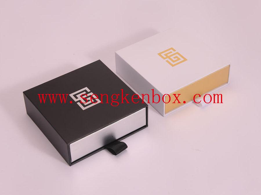 Caja de embalaje de papel con logotipo personalizado