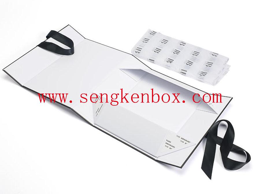 Caja de embalaje de papel de ropa blanca de lujo