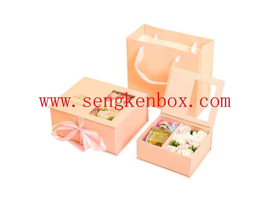 Caja de regalo de papel de regalo de damas con solapa
