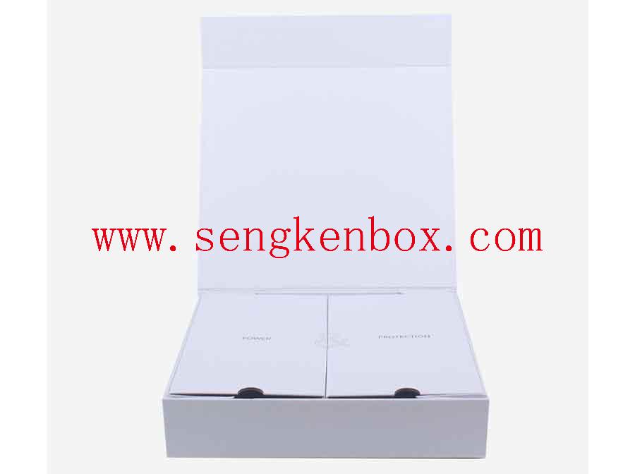 caja de regalo de papel de exhibición blanca