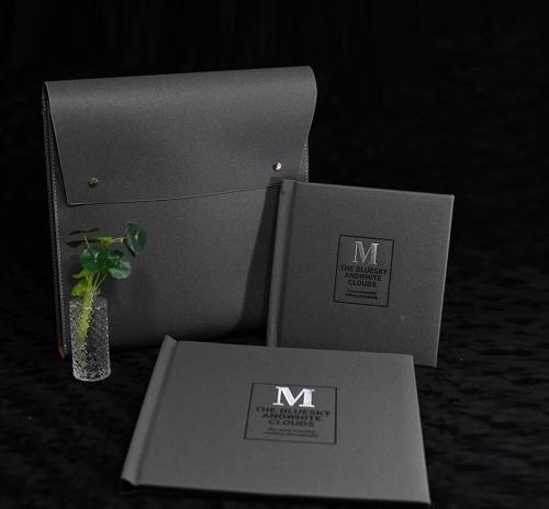 OEM y ODM Luxury wedding photo album with storage leather bag a la venta