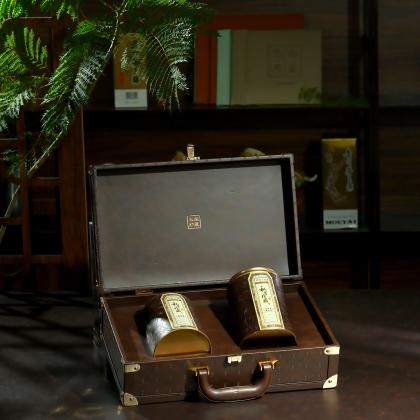 Custom Leather Gift Box